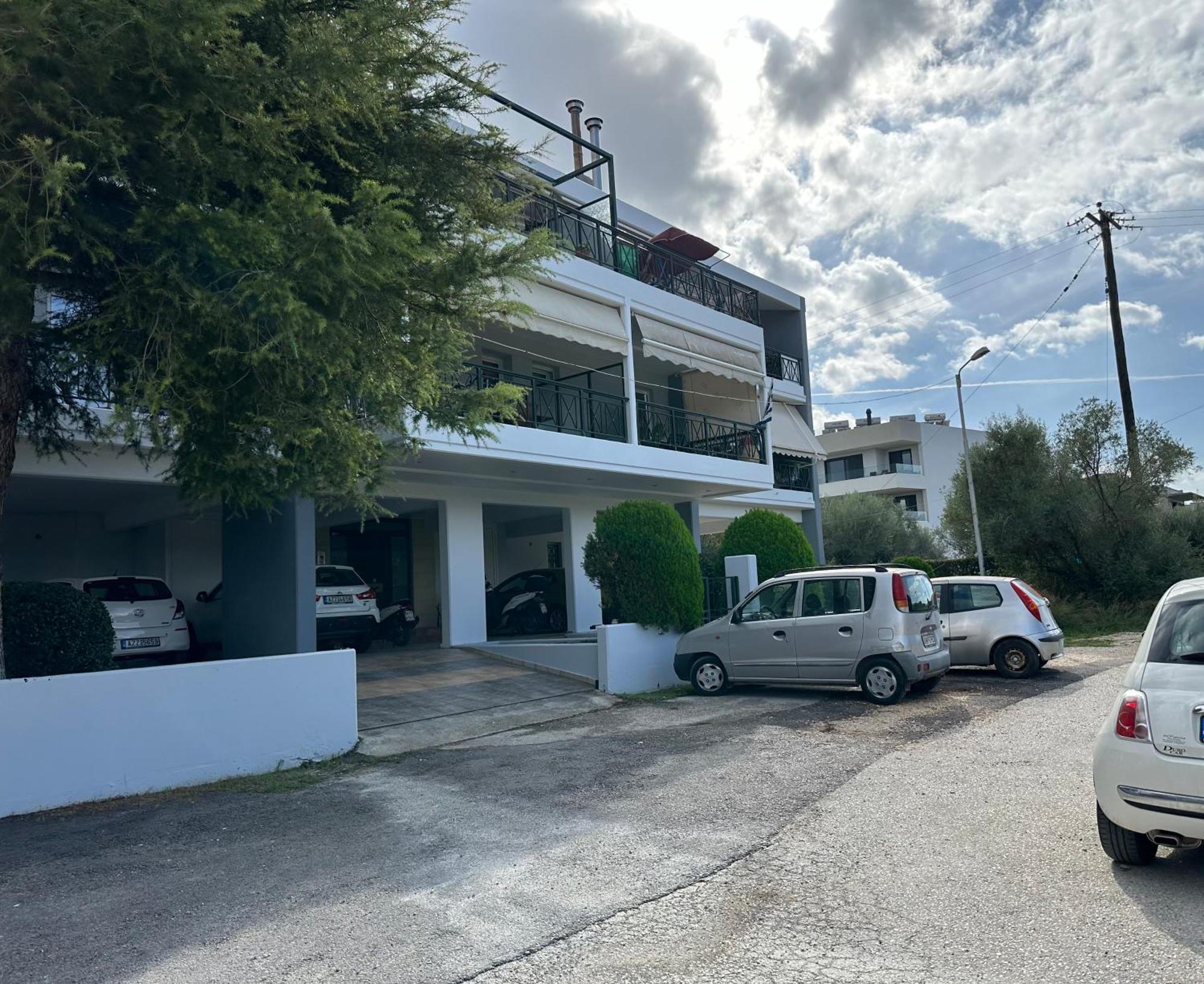 Δωματιο Με Ησυχία Και Θέα Patras Eksteriør billede